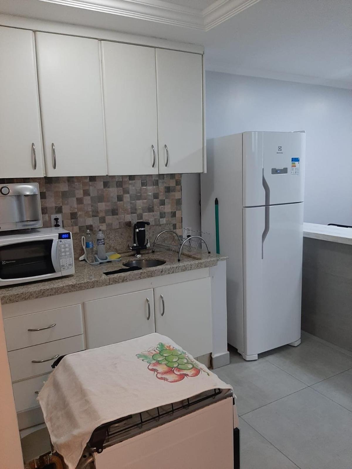 Confortável Apartamento *